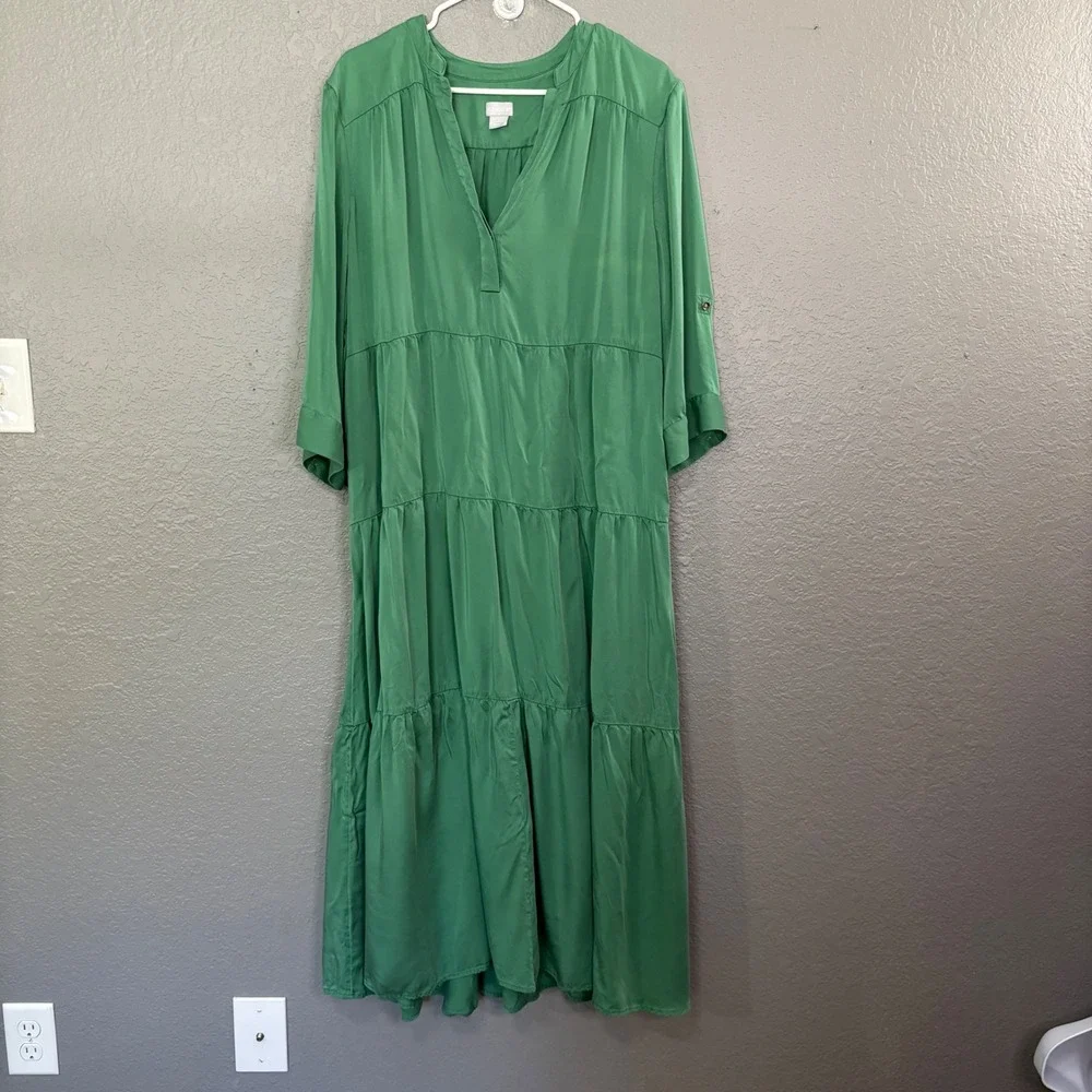 Chicos Green Modal Tiered Maxi Dress V-Neck Roll Tab Sleeve Size 3 XL 16/18 - Picture 2 of 8